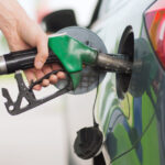 video guvernul decide maine cu cat scade pretul carburantilor motorina poate ajunge la 14 lei l mai grav decat crizele din 73 si 2022 69c97618ea3c9