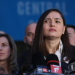 video scandal provocat de anamaria gavrila in timpul dezbaterii pe buget stai in banca ta 69bc910b3ce5a scaled 1