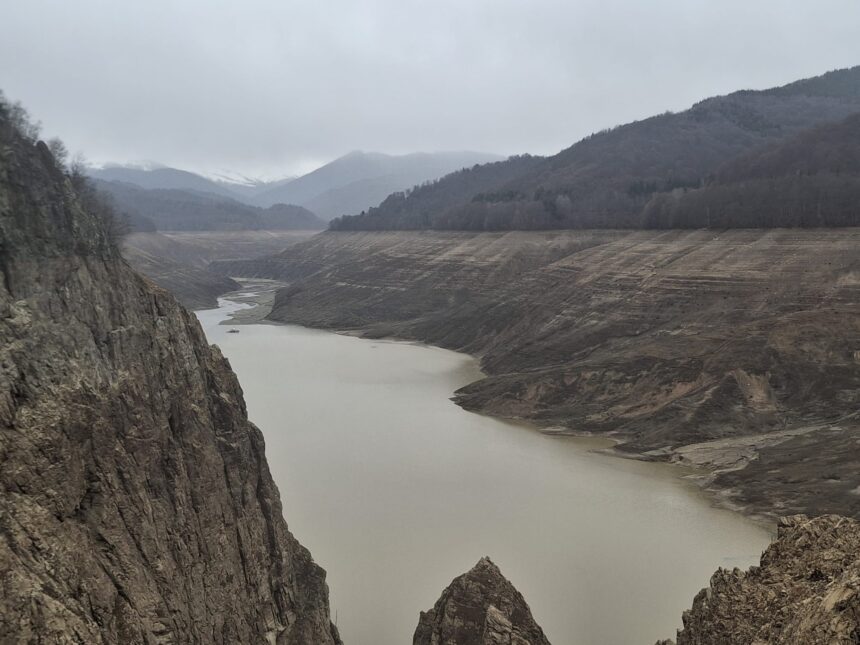 a inceput reumplerea lacului de acumulare vidraru bogdan ivan anunta cand se va incheia procesul 69d0d863da893