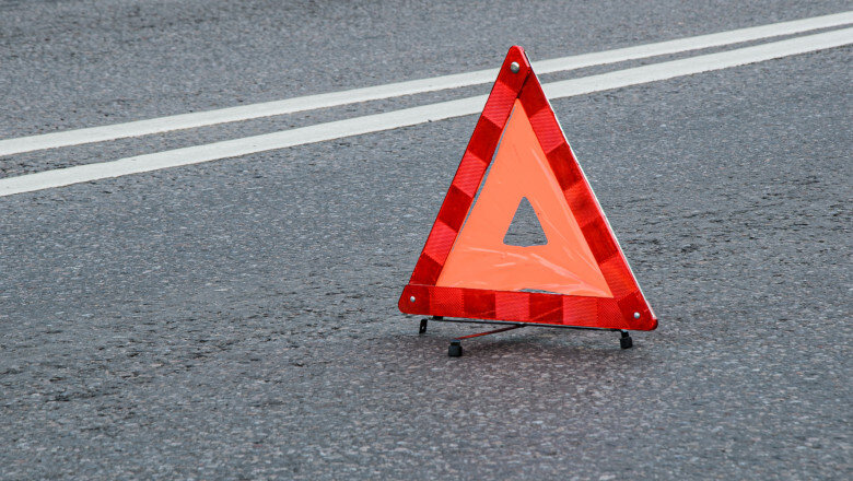 accident grav in caras severin soferul a murit dupa ce a intrat cu masina intr o casa trei copii si o femeie au fost raniti 69db5d4288052