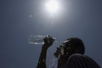 cgmb a aprobat reteaua de adaposturi climatice in bucuresti unde se vor putea refugia oamenii pe canicula si ger 69ce8d27dd92b