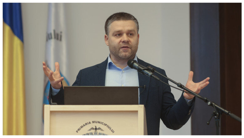 ciucu explica de ce vrea ca bucurestenii care au masini electrice si hibride sa plateasca parcare 69ce1226973b3