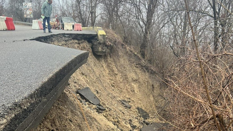 exclusiv drum inchis de trei luni intre campina si dn1 lucrarile nu au inceput localnicii fac ocoluri zilnice 69da19d5ca41f