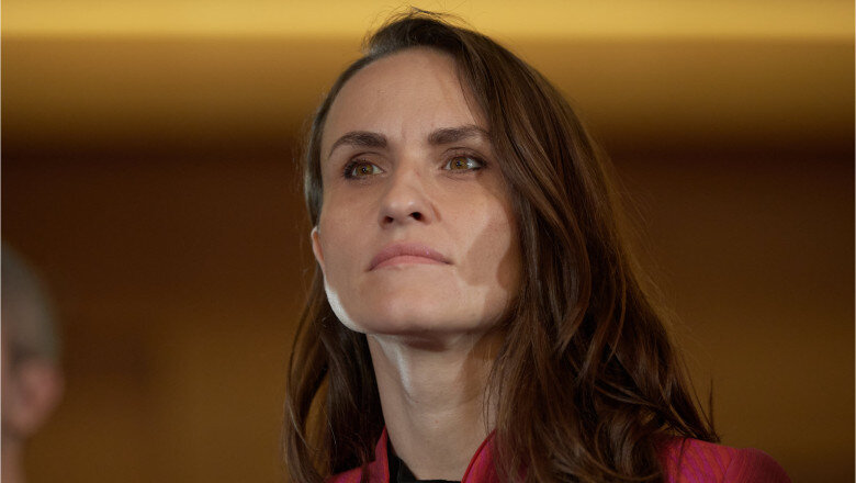 oana toiu anunta finalizarea acordului mecea romania si sua lanseaza un program de schimburi oficiale 69d8d54e68996