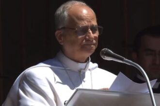 papa leon ii raspunde lui donald trump nu vreau sa intru intr o dezbatere cu el 69dcb9699ad7d