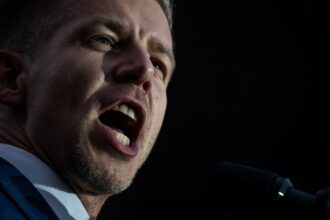 peter magyar explica aversiunea fata de liderul aur george simion a dansat pe mormintele stramosilor nostri iar liderul udmr a participat la campania de minciuni impotriva mea 69dd07efdac66