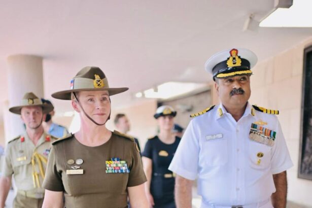 premiera una dintre cele mai puternice armate din lume va fi condusa de o femeie 69dcb390c3a4e