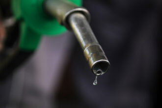 prima zi de scadere a pretului carburantilor motorina a coborat sub 10 lei pe litru la unele benzinarii 69ccb99304487