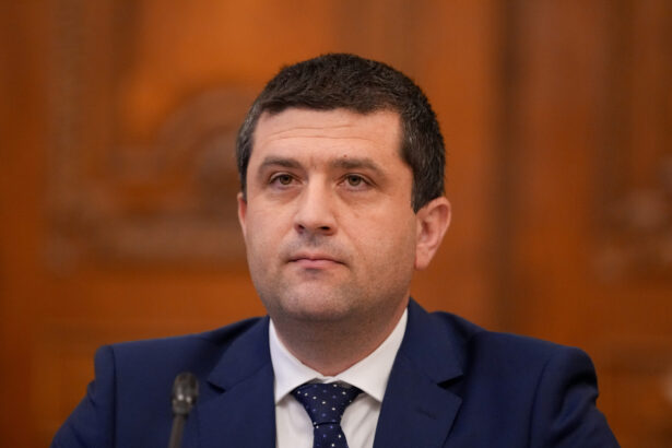 radu miruta despre implicarea romaniei in stramtoarea ormuz nu a venit vreo astfel de solicitare pentru trimiterea de trupe in stramtoarea ormuz 69ce5d48a3843