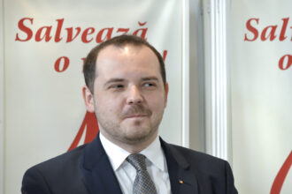 rogobete acuzatii in privinta achizitiei de vaccinuri pfizer incompetenta sau slugarnicie 69d2a61cd432a