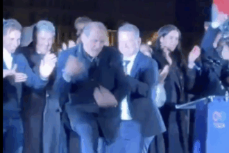 video cine este politicianul tisza al carui dans electoral a devenit viral ar putea ajunge in guvernul magyar 69dcac86bccf7