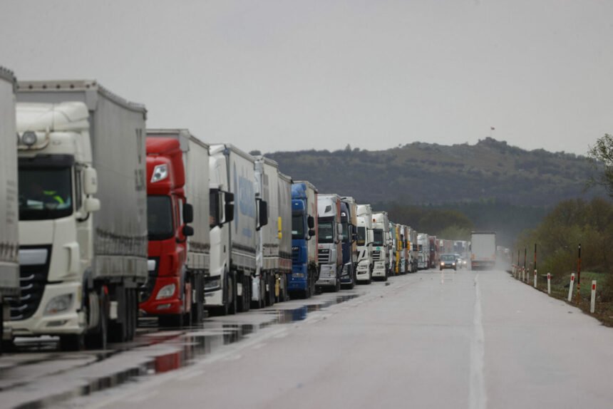 doi aliati ai rusilor construiesc o ruta de transport intre china si europa care ocoleste rusia 6a1c48e8b0dc7