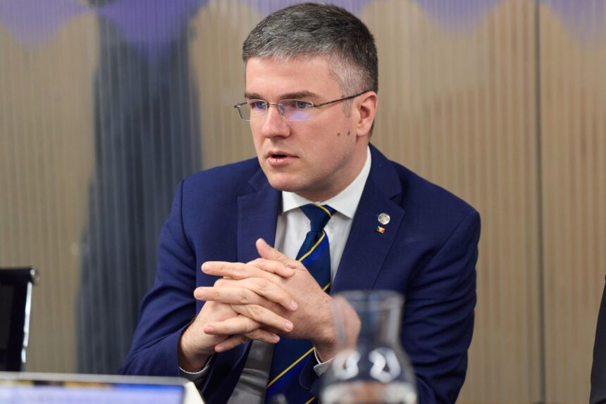 ministrul economiei despre politicieni sper ca majoritatea ar refuza un plic dar nu sunt convins de asta video 6a1bd4e0da5e5