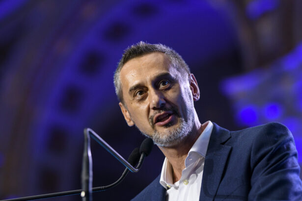 primarul slatinei acuza presiuni politice dupa deschiderea unui dosar penal privind conducerea unei motociclete 6a19b41195827